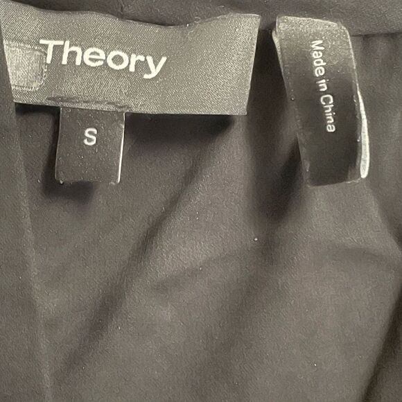 Theory BLACK LONG SLEEVE POET NECK SILK TOP - Size Small / S - Picture 4 of 5